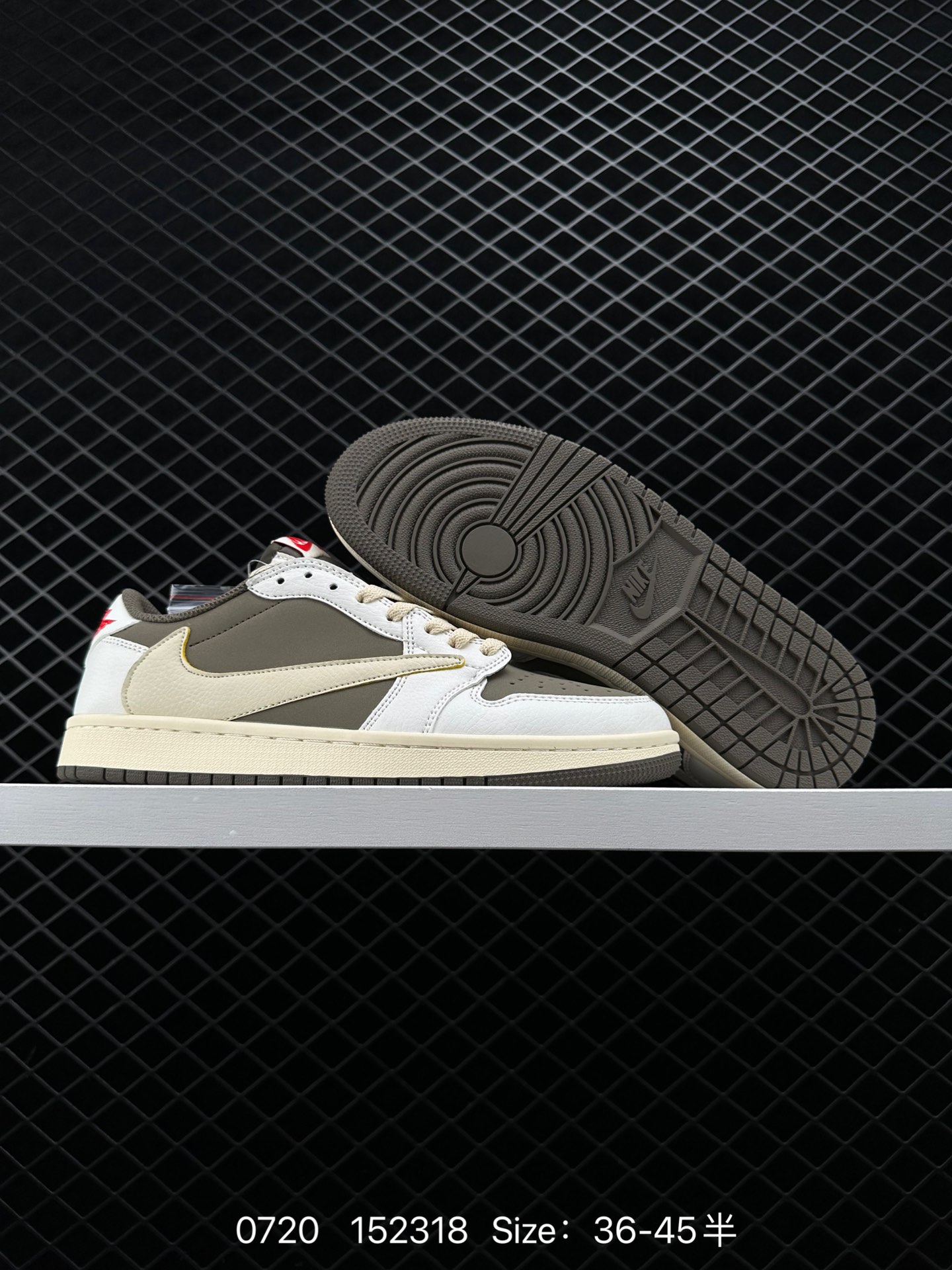 Travis Scott x Air Jordan 1 